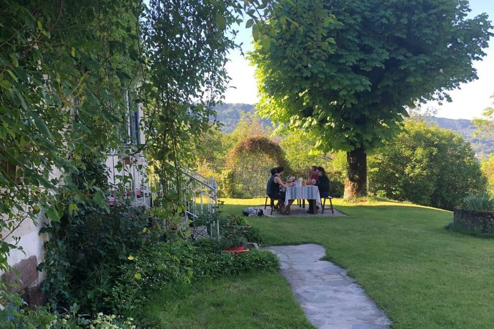 Le Figarelou Thiézac Exterior foto